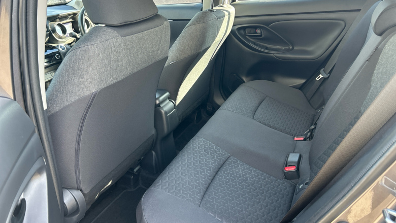 Toyota Yaris Cross 1.5 Hybrid Icon 5dr CVT Hybrid Estate